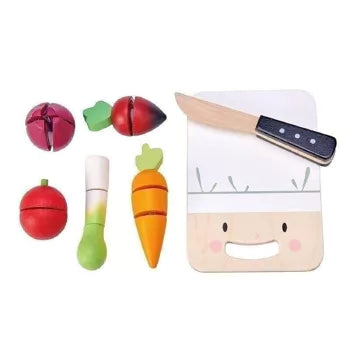 Mini Chef Wooden Chopping Board and Vegetable Set