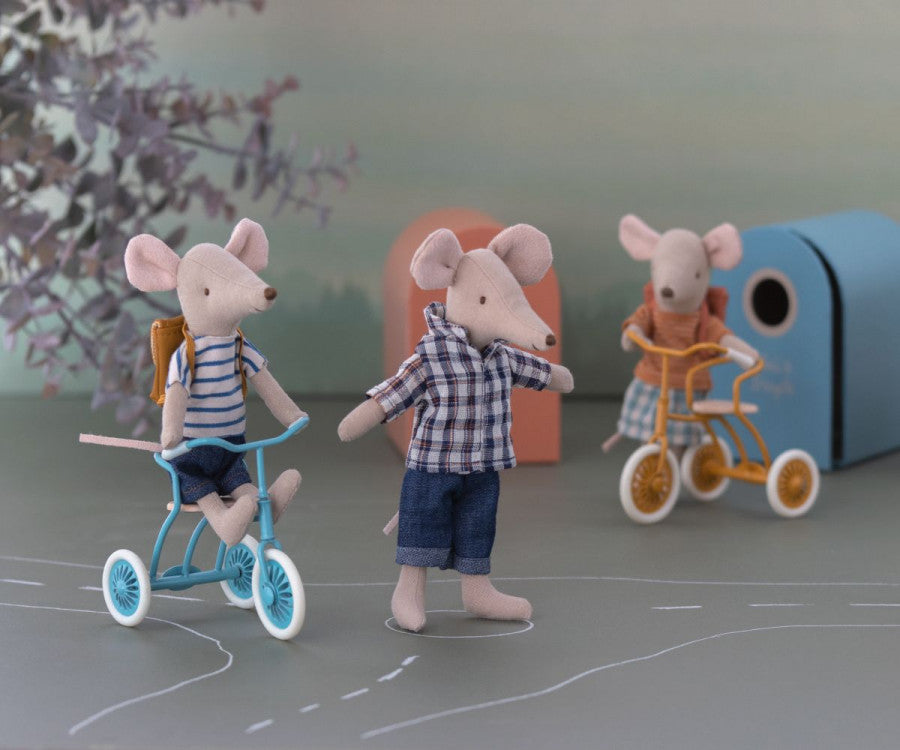 Dad Mouse Clothes