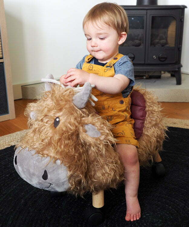 Hubert - Highland Cow Ride On Toy