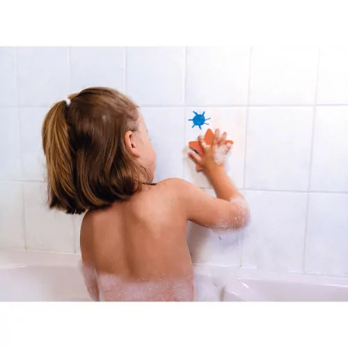 Colouring In The Bath