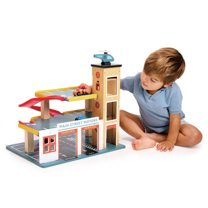 Multi-Level Garage with Lift