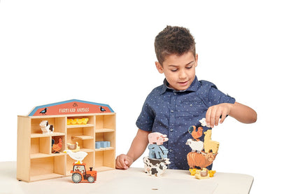 Wooden Farmyard Animals Set & Shelf