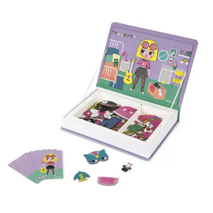 Magneti Book - Girl’s Costumes