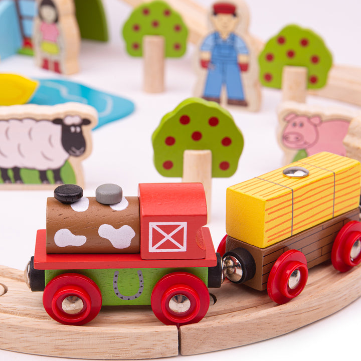 Farm Train Set - Bizzybods