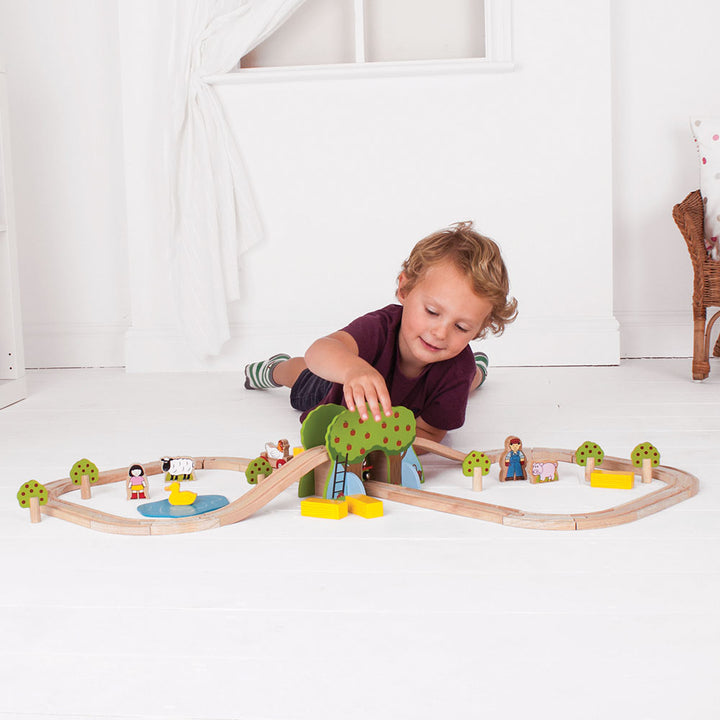Farm Train Set - Bizzybods