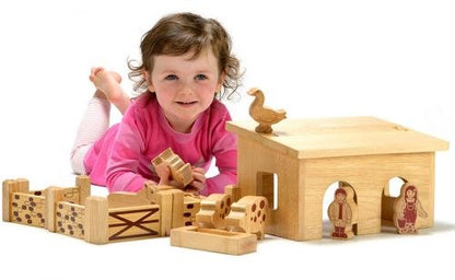 Pig & Sheep Barn Set - Bizzybods
